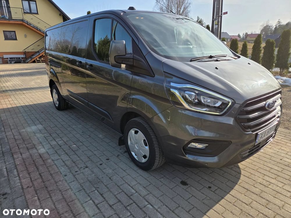 Ford TRANSIT CUSTOM - 2