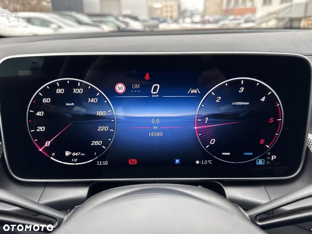 Mercedes-Benz GLC - 21