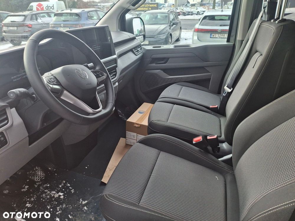 Volkswagen Caravelle - 18