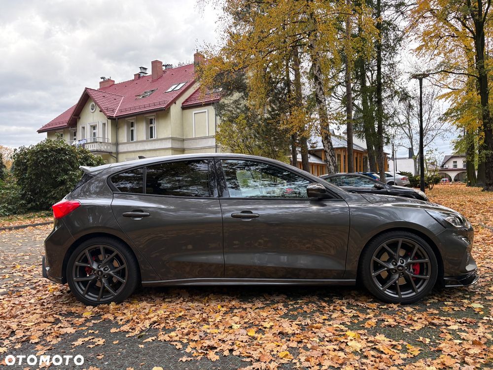 Ford Focus 2.3 EcoBoost ST-3 - 5