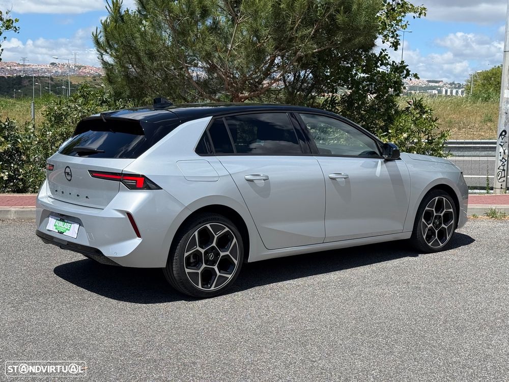 Opel Astra 1.2 T GS - 7