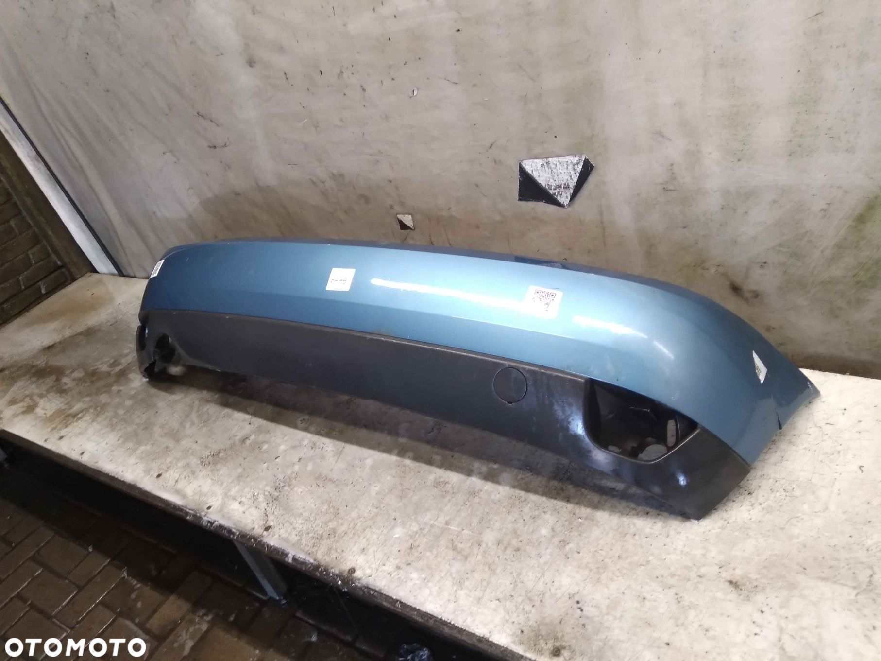 ^ ZDERZAK TYŁ TYLNY FORD FOCUS MK.1 1 I BŁĘKITNY MORSKI - 3