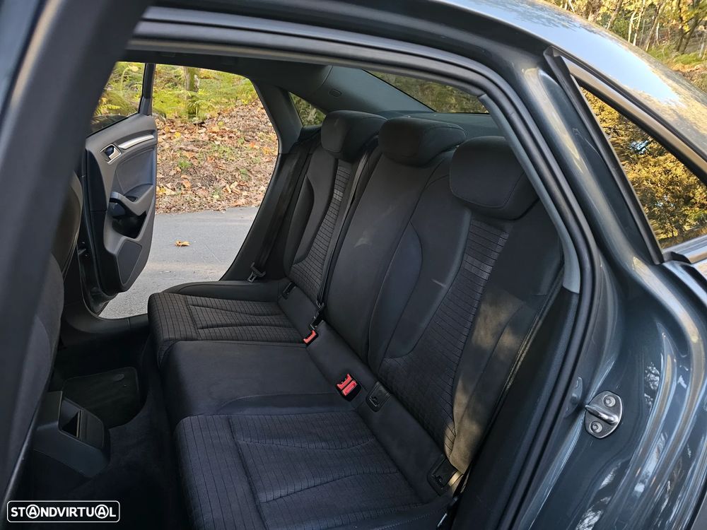 Audi A3 Limousine 1.6 TDI S-line - 15