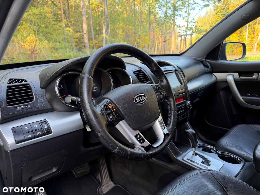 Kia Sorento - 13