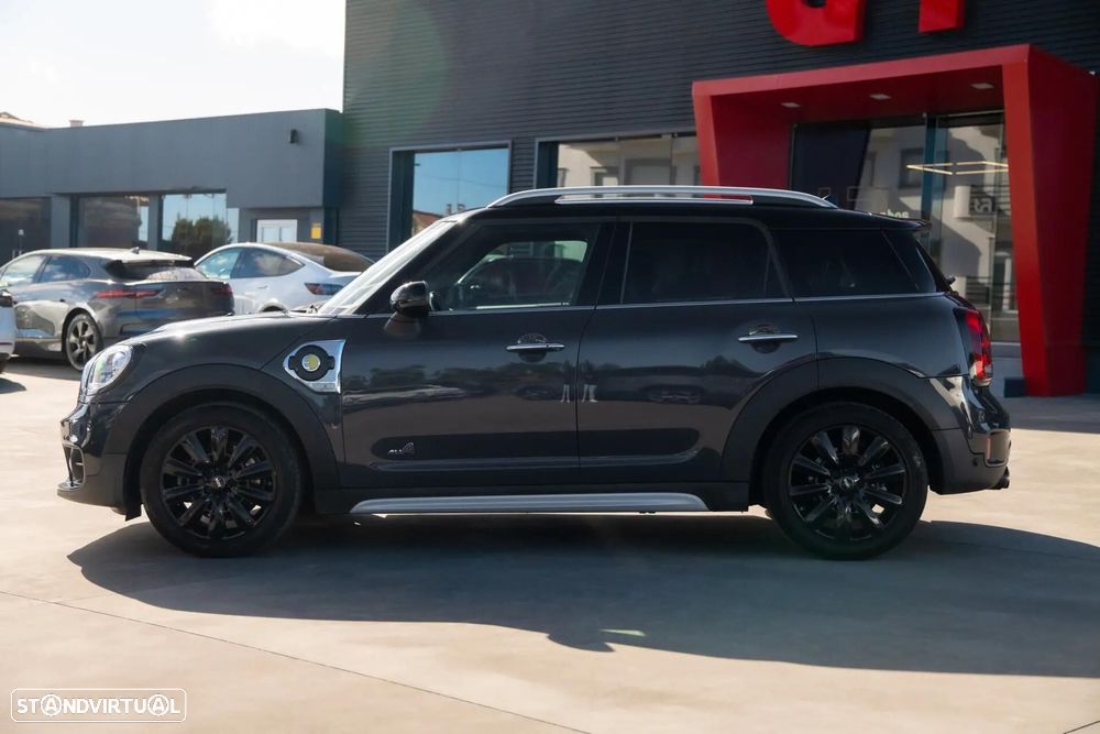 MINI Countryman Cooper SE ALL4 Auto - 7