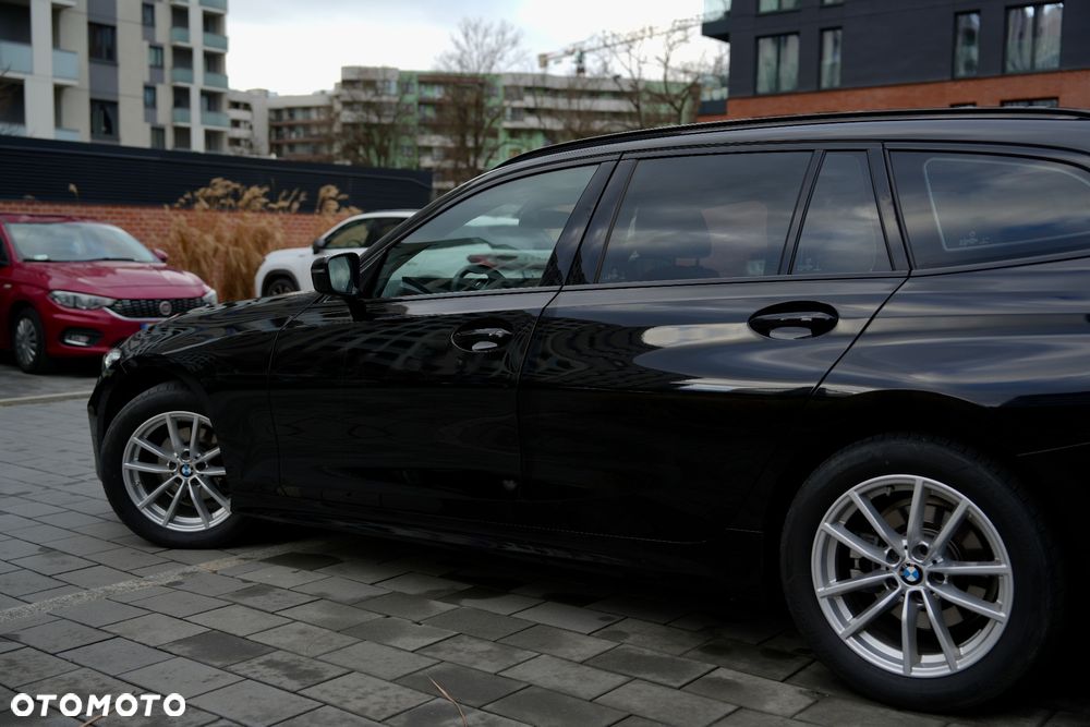 BMW Seria 3 316d MHEV Advantage - 10