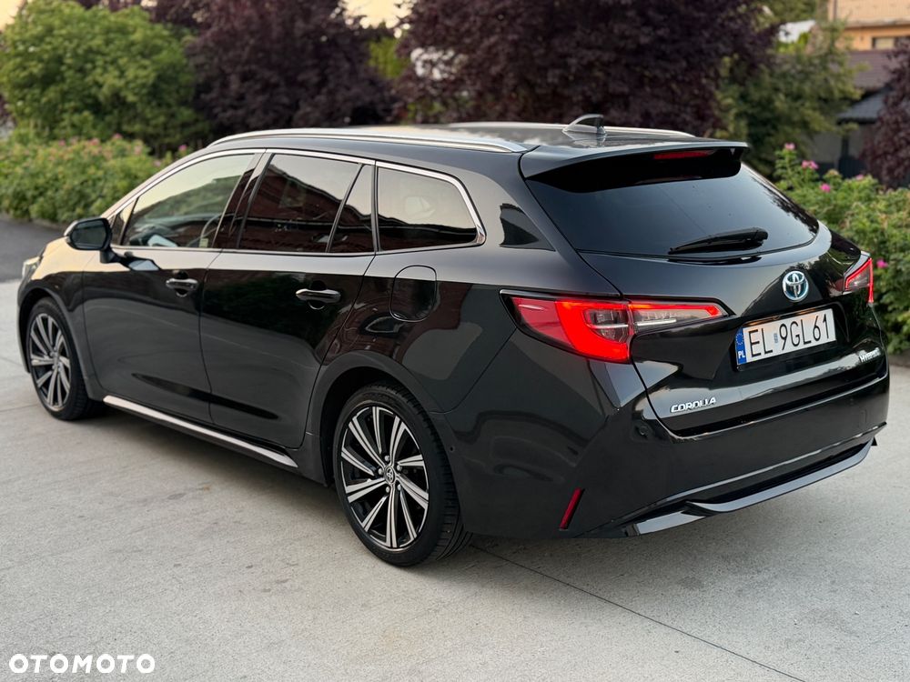Toyota Corolla 2.0 Hybrid Executive - 6
