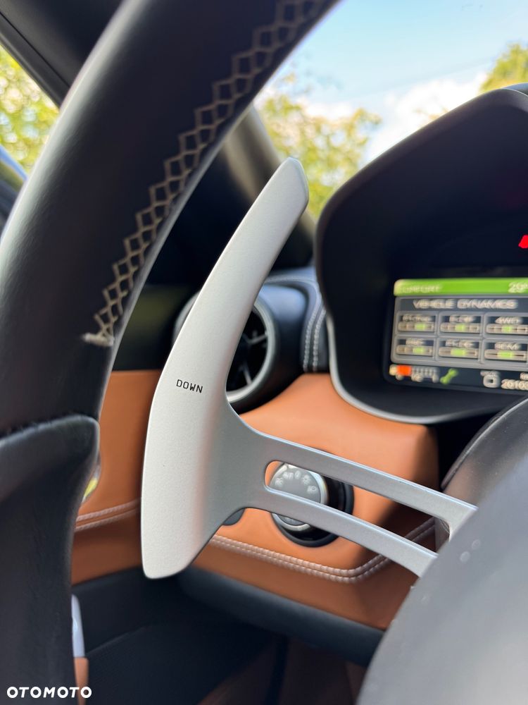 Ferrari FF - 21