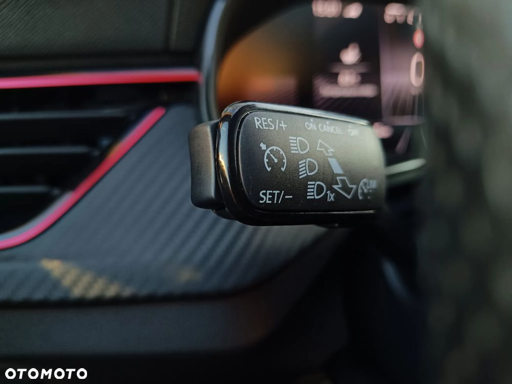 Skoda Scala 1.0 TSI Monte Carlo DSG - 11