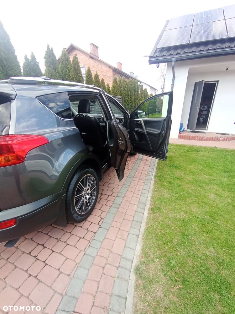 Toyota RAV4 2.0 D-4D Prestige - 26