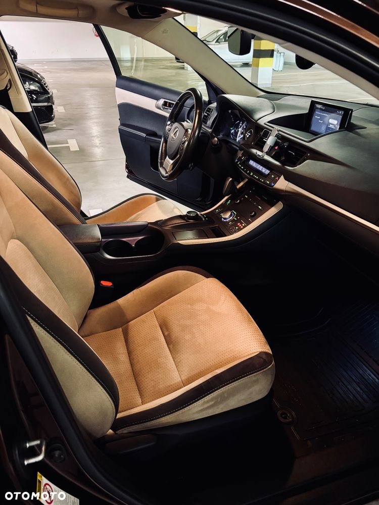 Lexus CT 200h Elegance EU6 - 13