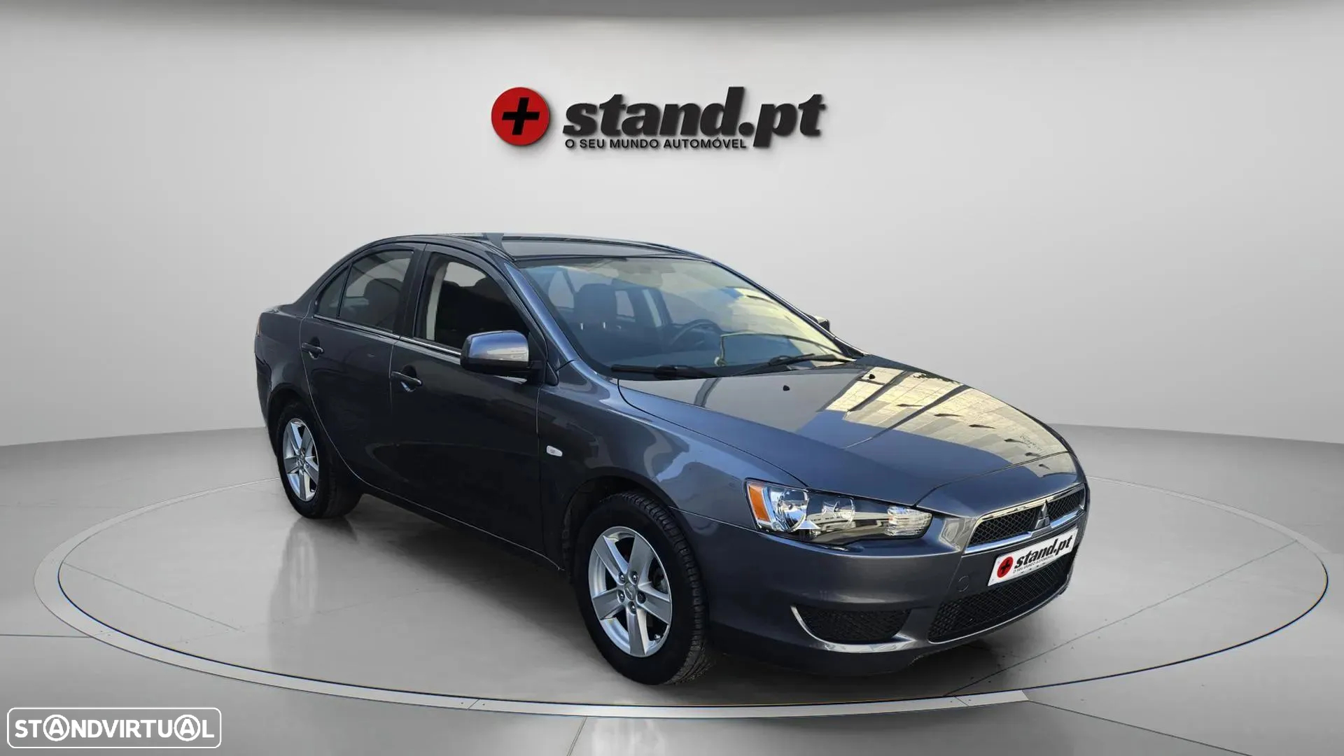 Mitsubishi Lancer 1.5 Invite - 3