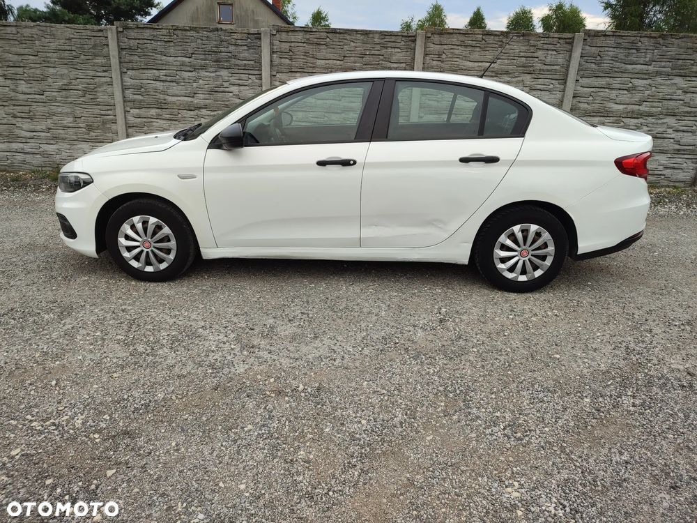 Fiat Tipo 1.4 16V Easy - 30