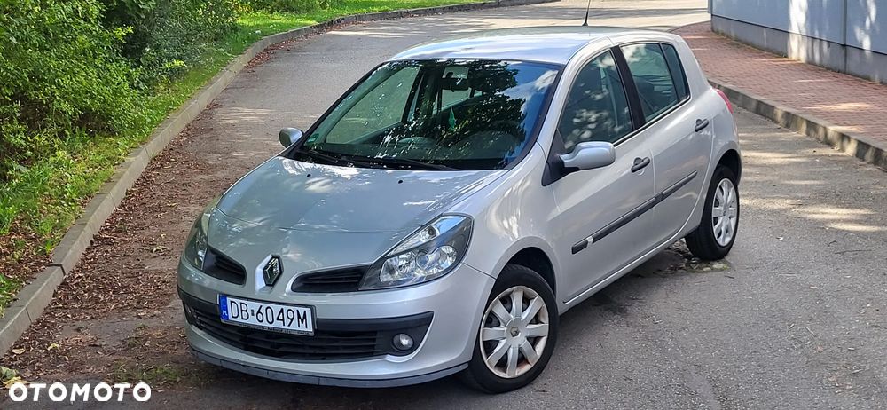 Renault Clio 1.2 16V Edition Dynamique - 2