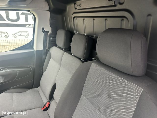Toyota PROACE CITY 3 LUG. CX.6V. - 13