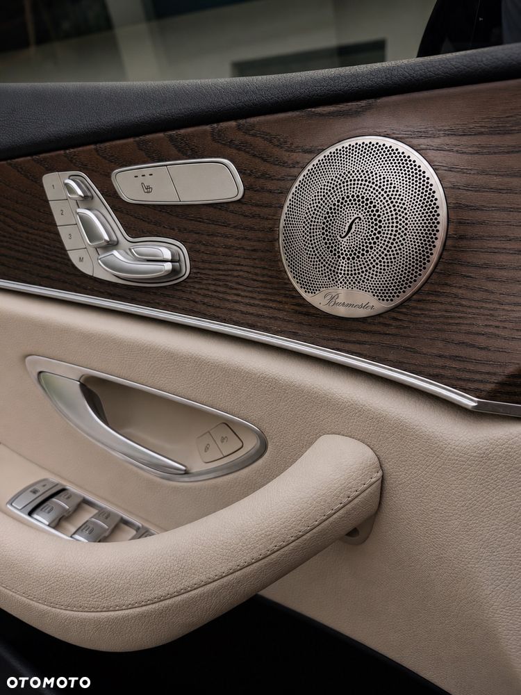 Mercedes-Benz Klasa E 350 9G-TRONIC AMG Line - 25