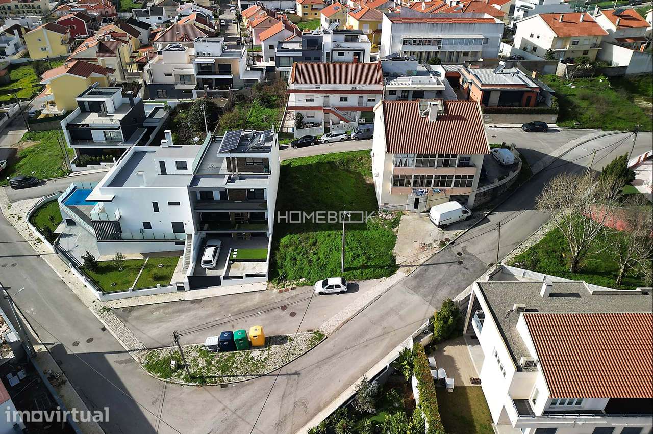 Terreno Urbano em Odivelas – Construa a sua Moradia com Vista Rio! - Grande imagem: 2/11