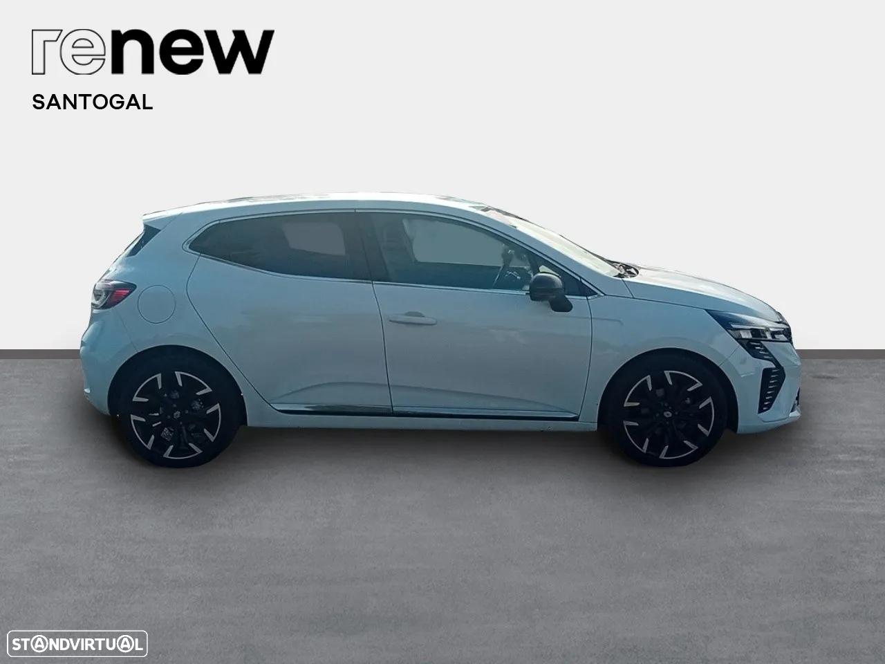 Renault Clio 1.0 TCe Techno Bi-Fuel - 4