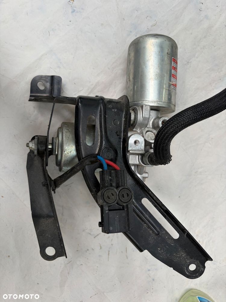 TOYOTA RAV4 V 2.5 POMPA HAMULCOWA BOSTER MOCOWANIE 47070-42030 - 1