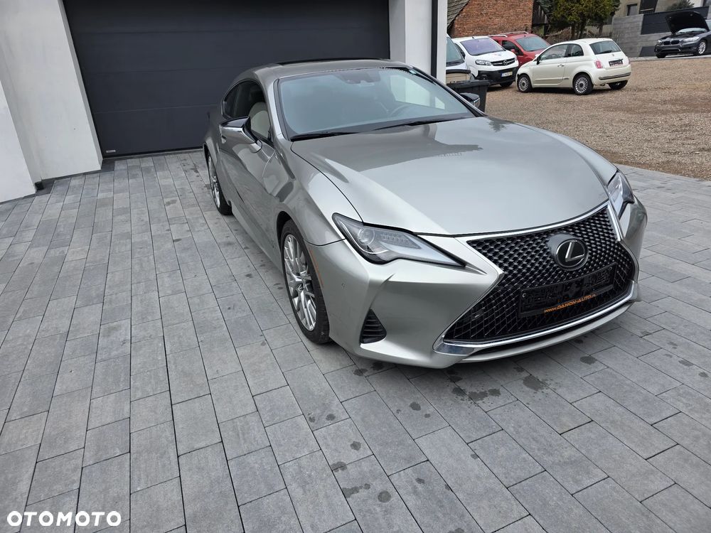 Lexus RC - 10