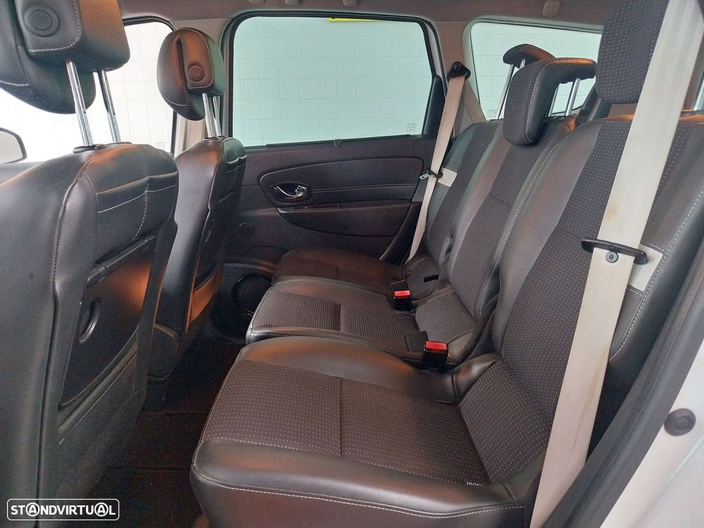 Renault Grand Scénic 1.6 dCi Bose Edition SS - 9