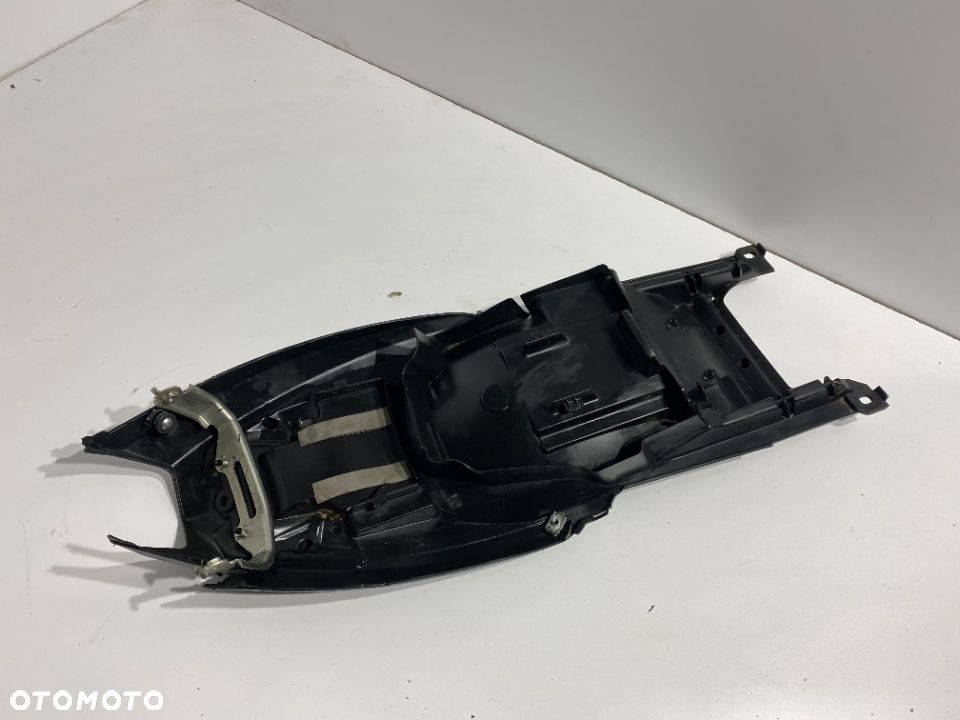 spód nadkole SUZUKI Bandit GSF 650 - 2