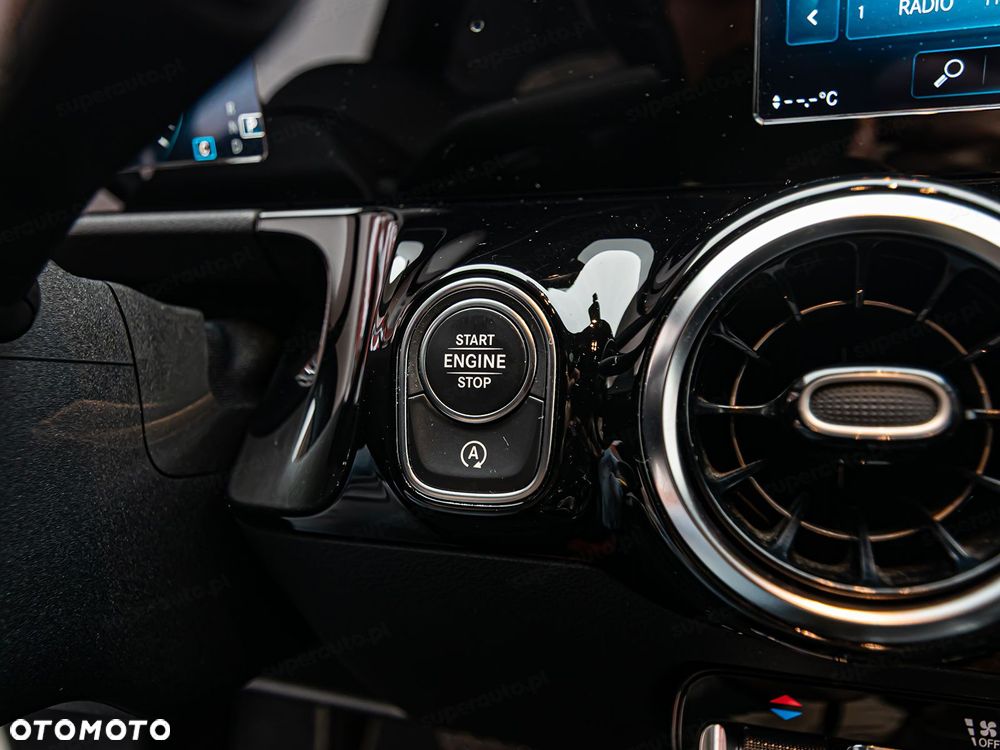 Mercedes-Benz Klasa B 180 d 7G-DCT - 18