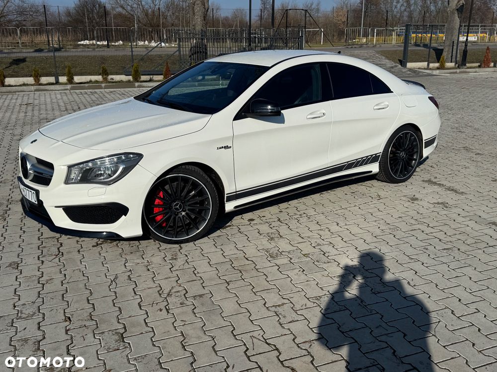 Mercedes-Benz CLA - 2