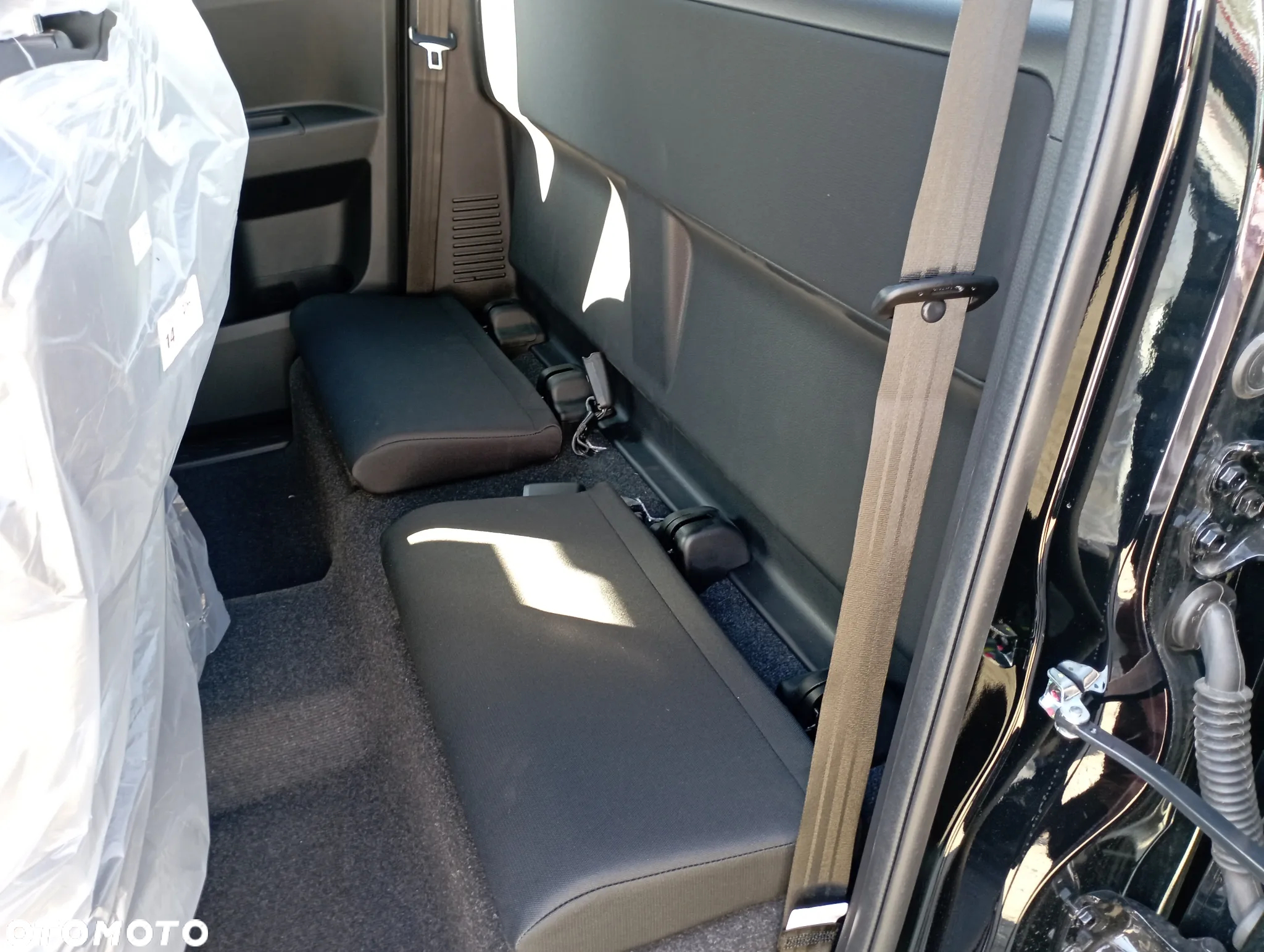 Isuzu D-Max 1.9 EC LSE - 26