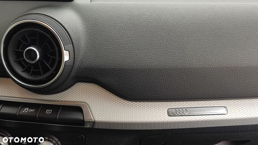Audi Q2 35 TFSI S tronic - 11