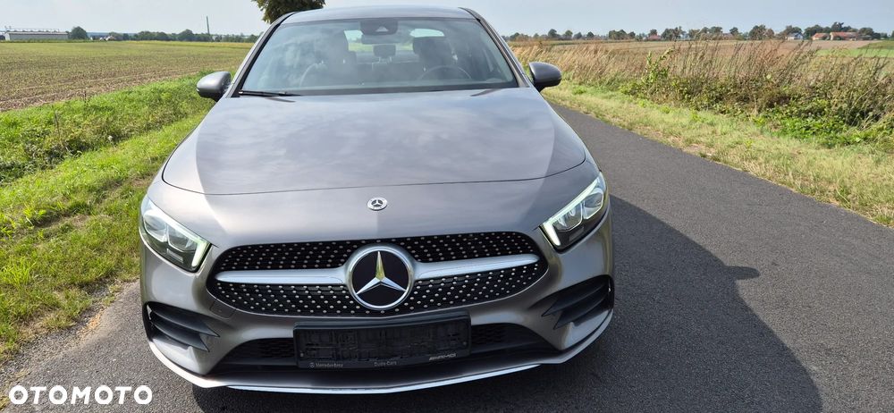 Mercedes-Benz Klasa A 180 d AMG Line 8G-DCT - 3