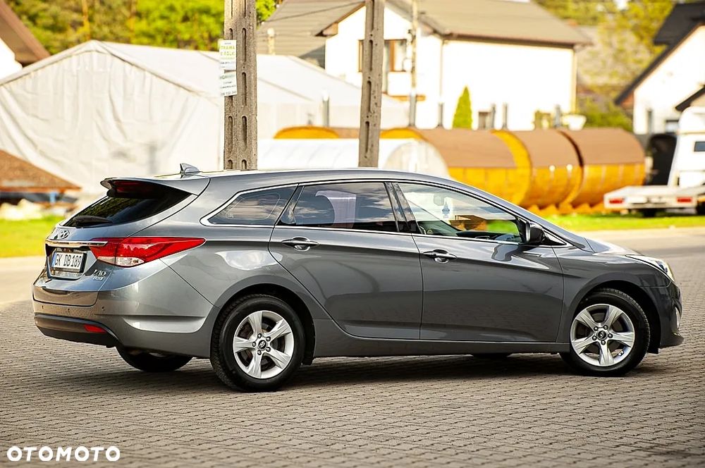 Hyundai i40 i40cw 1.7 CRDi Automatik Fifa World Cup Edition - 20