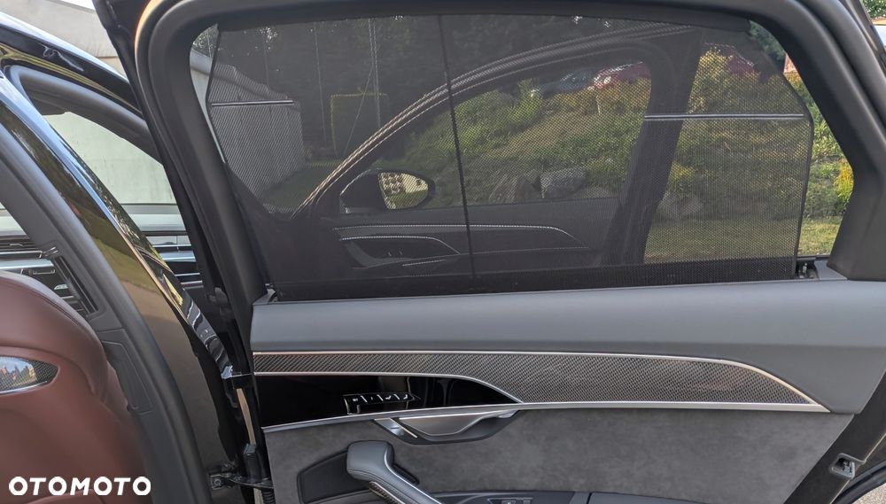 Audi S8 - 17