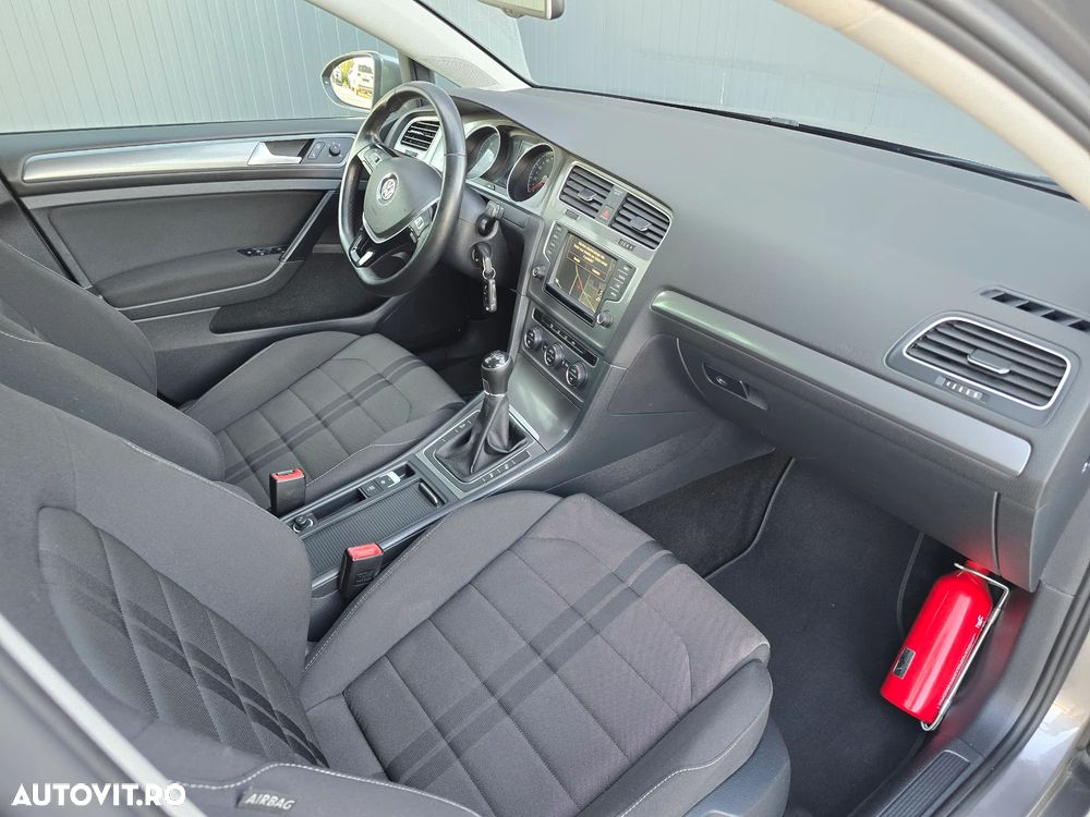 Volkswagen Golf 1.6 TDI BlueMotion Technology Comfortline - 7