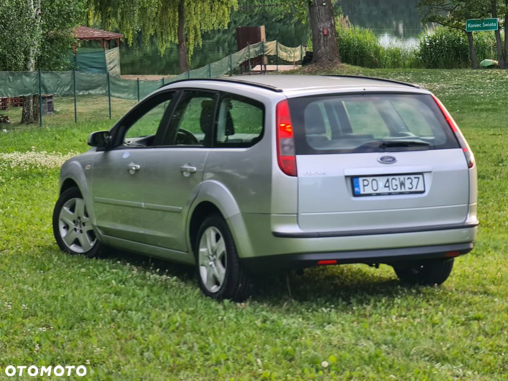 Ford Focus 1.6 16V Style - 5