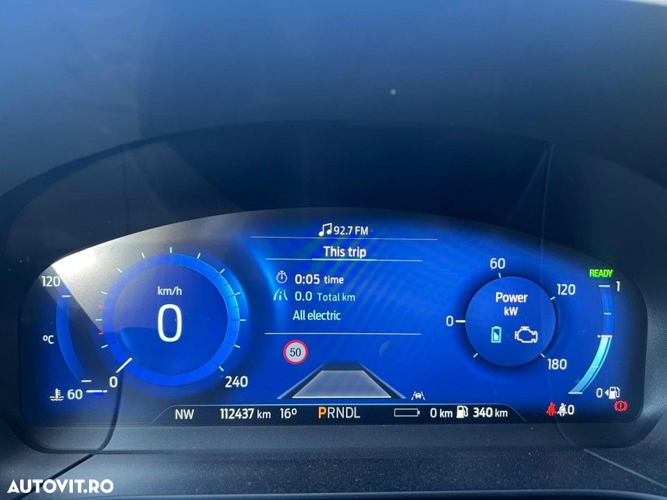 Ford Kuga - 20