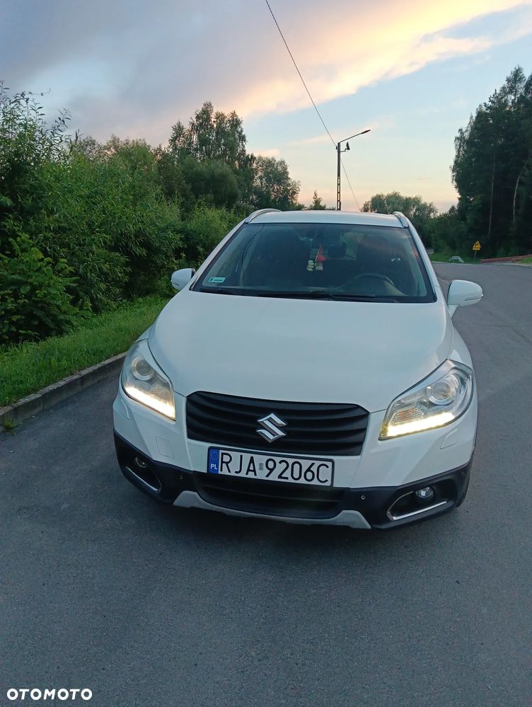 Suzuki S-Cross 1.6 Topline Edition 4WD - 13