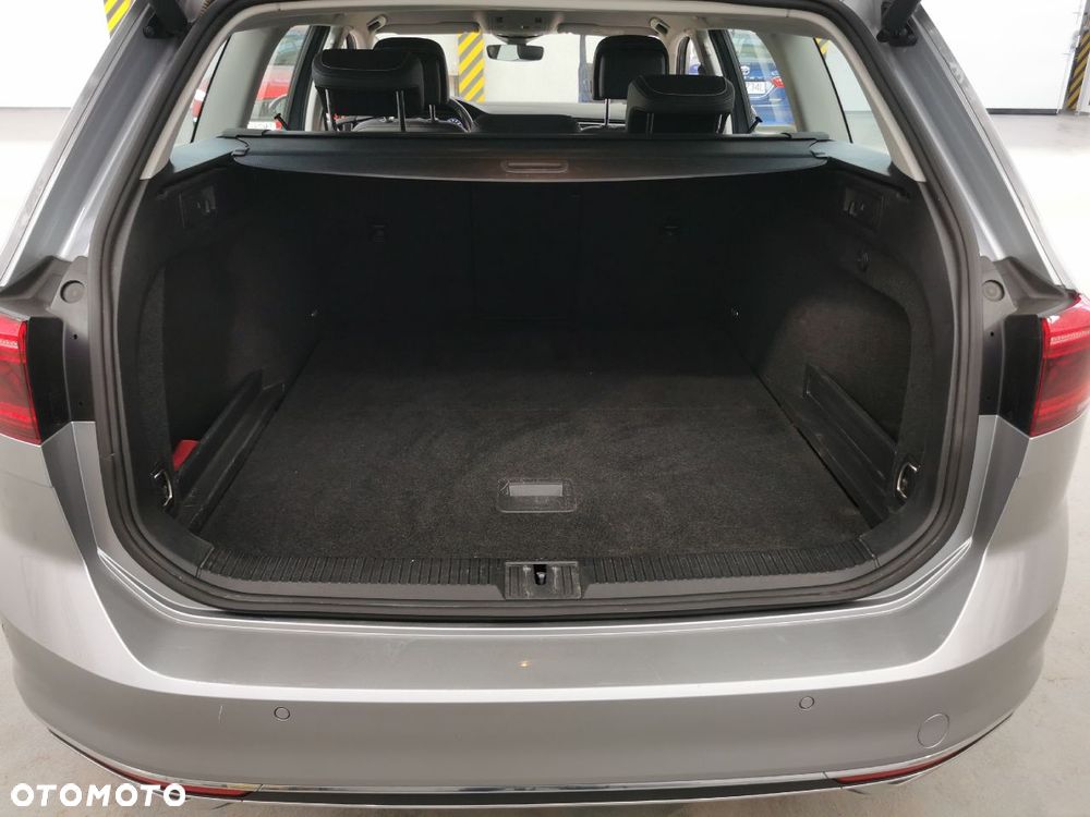 Volkswagen Passat 2.0 TDI EVO Elegance DSG - 14