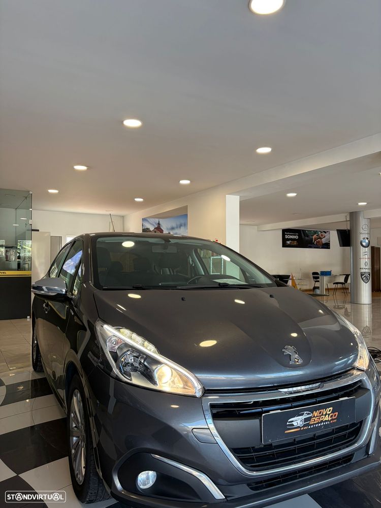 Peugeot 208 PureTech 82 Style - 3