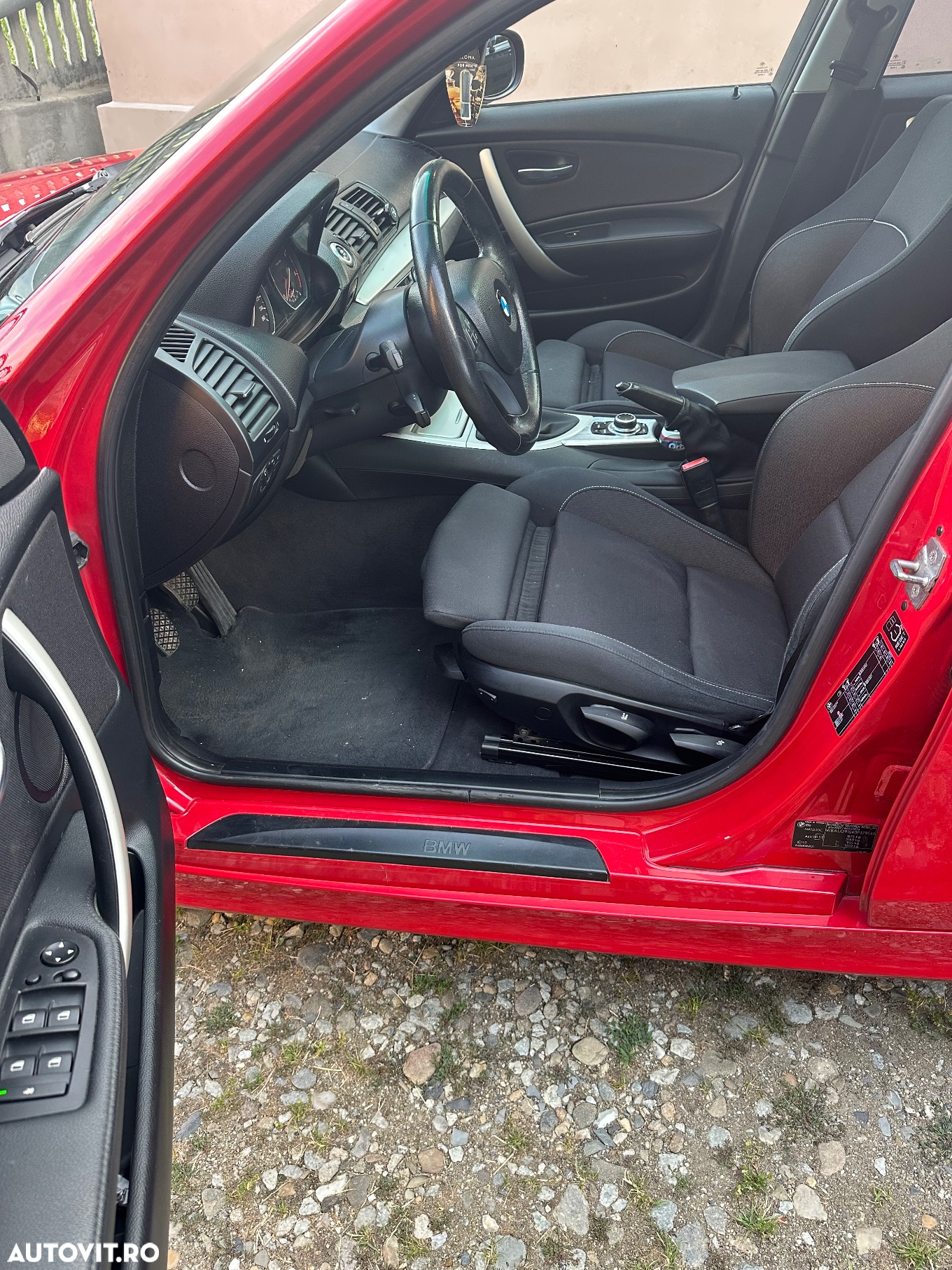 BMW Seria 1 120d DPF - 6