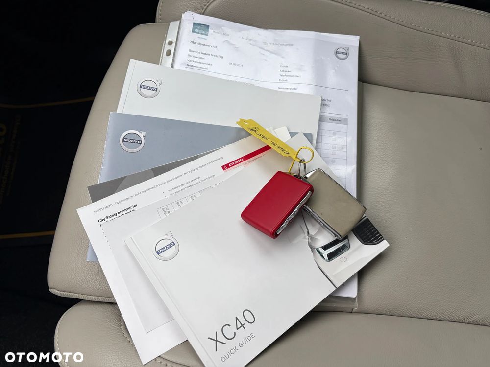 Volvo XC 40 T4 Inscription - 35