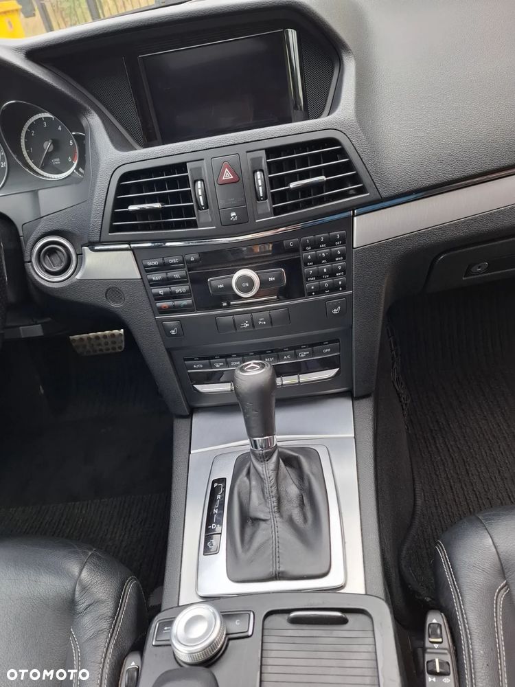 Mercedes-Benz Klasa E - 26