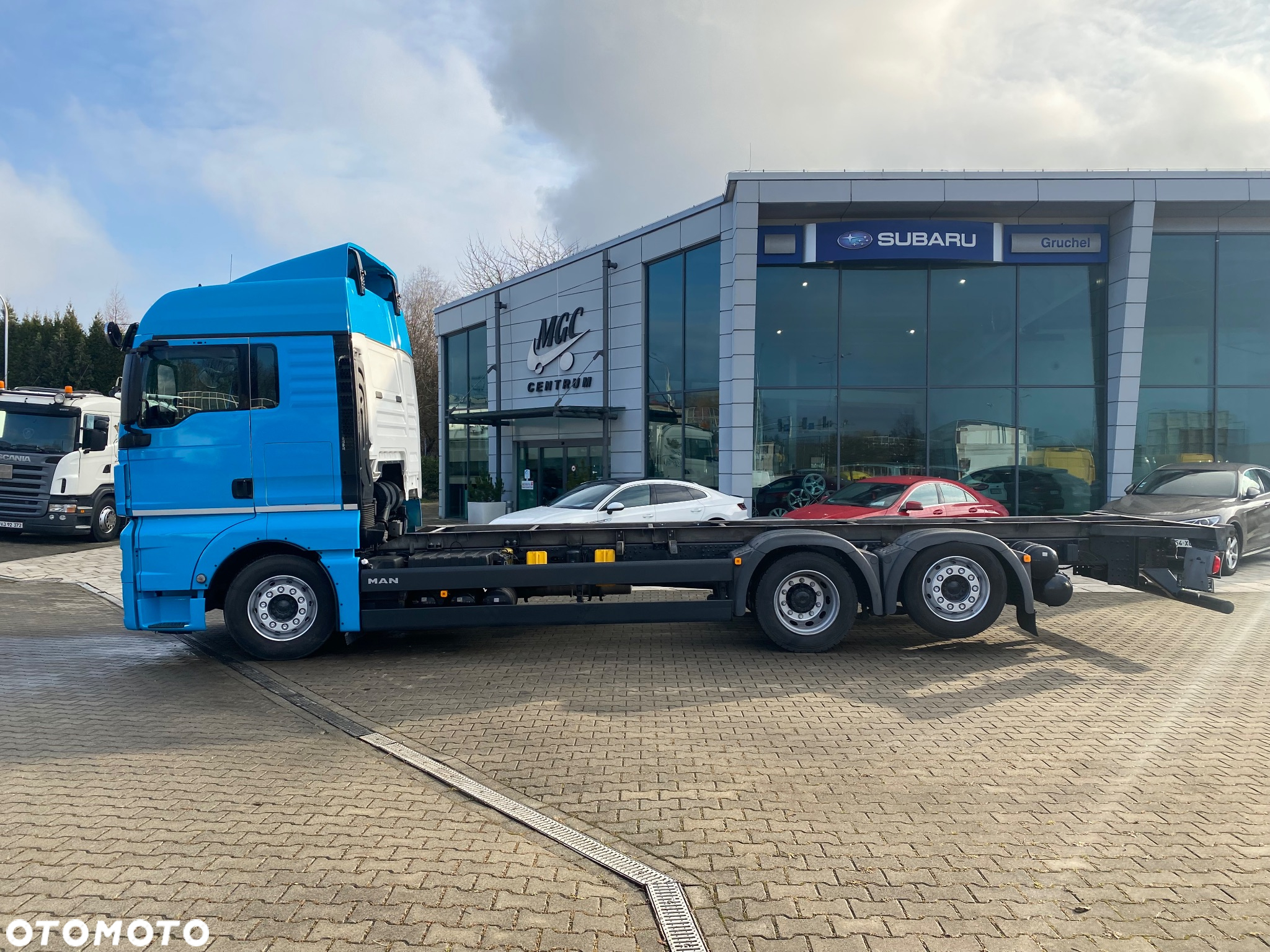MAN TGX 26.500 / 6X2 / SERWIS na 496TKM /Stan IDEAŁ/E6/ BDF RAMA /6X2/ 3 OŚ SKRĘTNA + PODNOSZONA /SYPIALKA - 2