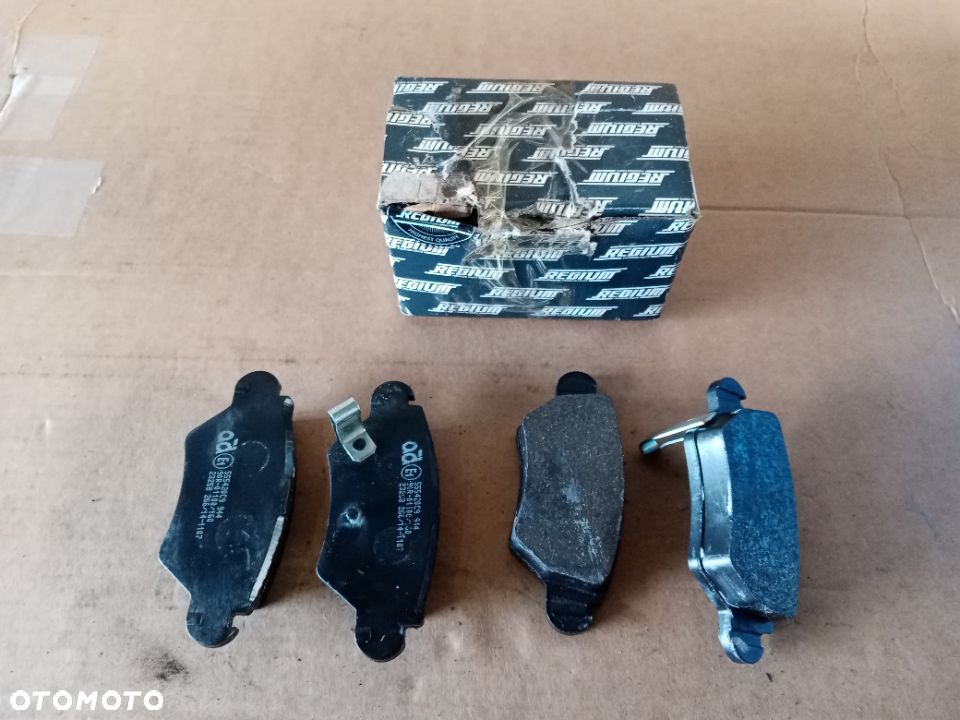 Klocki hamulcowe przód przednie Zafira A Astra G Regium Germany Nowe - 1
