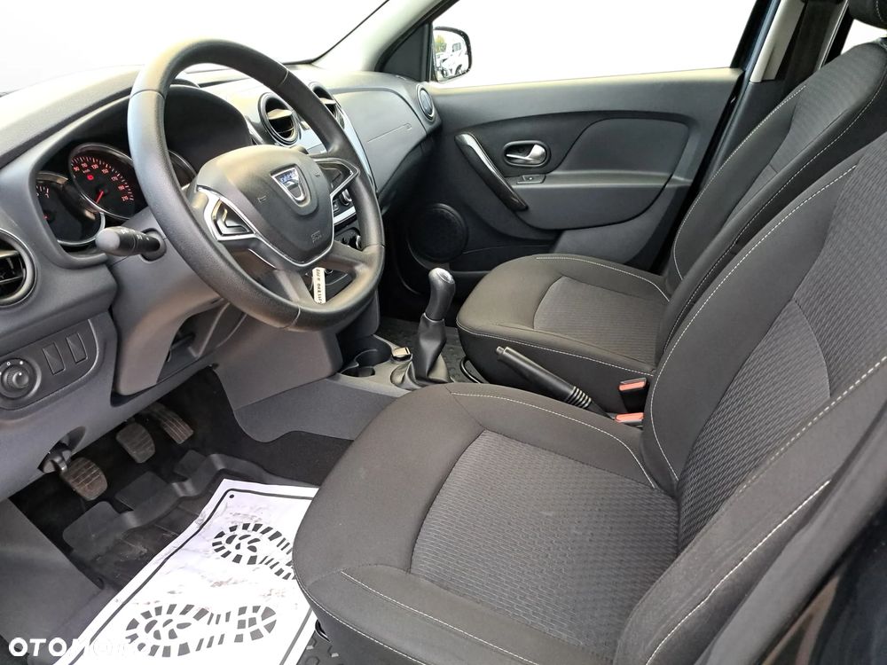 Dacia Sandero 1.0 SCe Laureate - 11