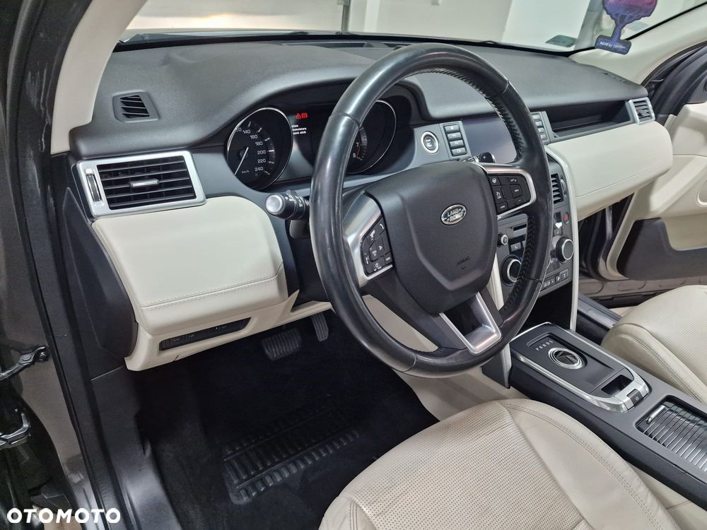 Land Rover Discovery Sport 2.0 Si4 HSE Luxury - 4
