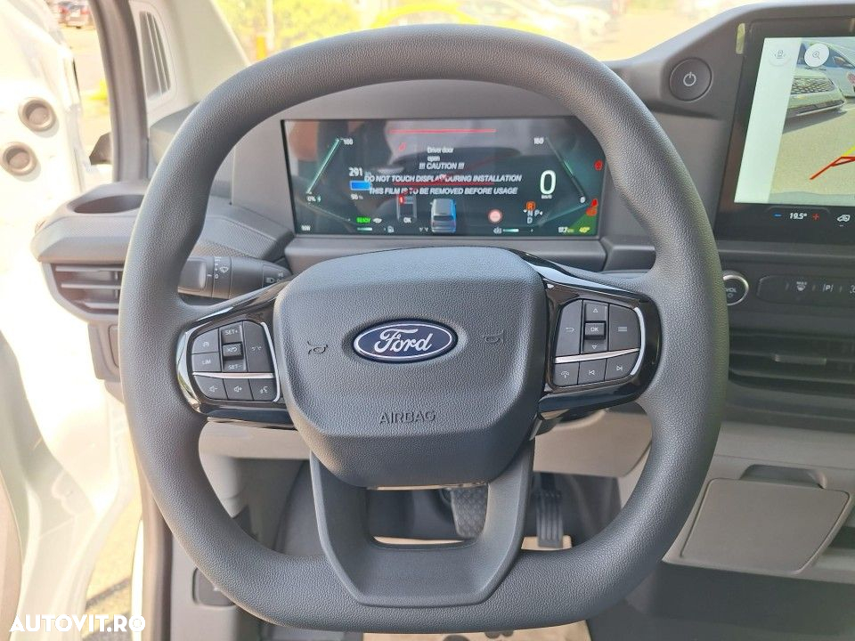 Ford Transit Custom - 11