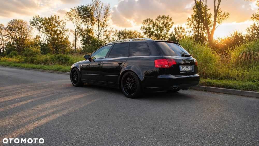 Audi A4 Avant - 1