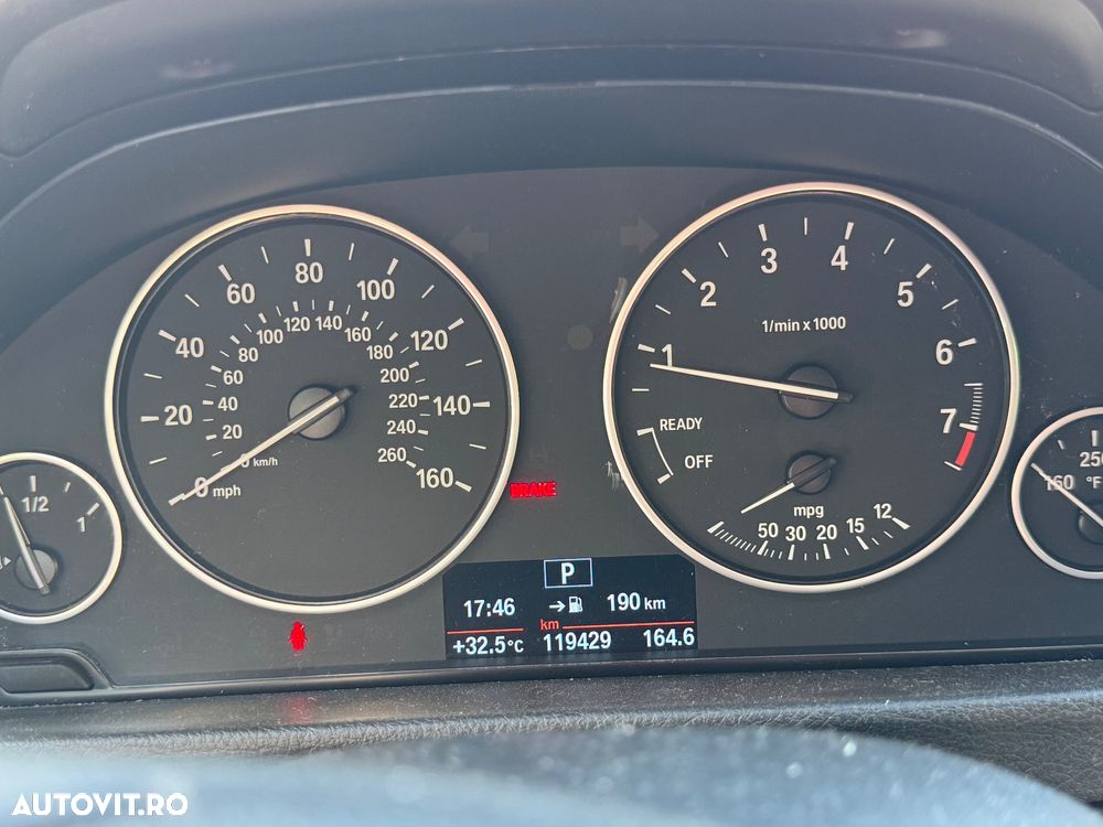 BMW Seria 3 320i AT - 19