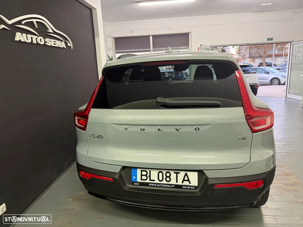 Volvo XC 40 1.5 T2 Plus Dark Auto - 11